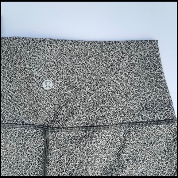 Lululemon Leggings - Picture 3 of 4